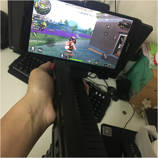 我的游戏人生,游戏枪乱入。